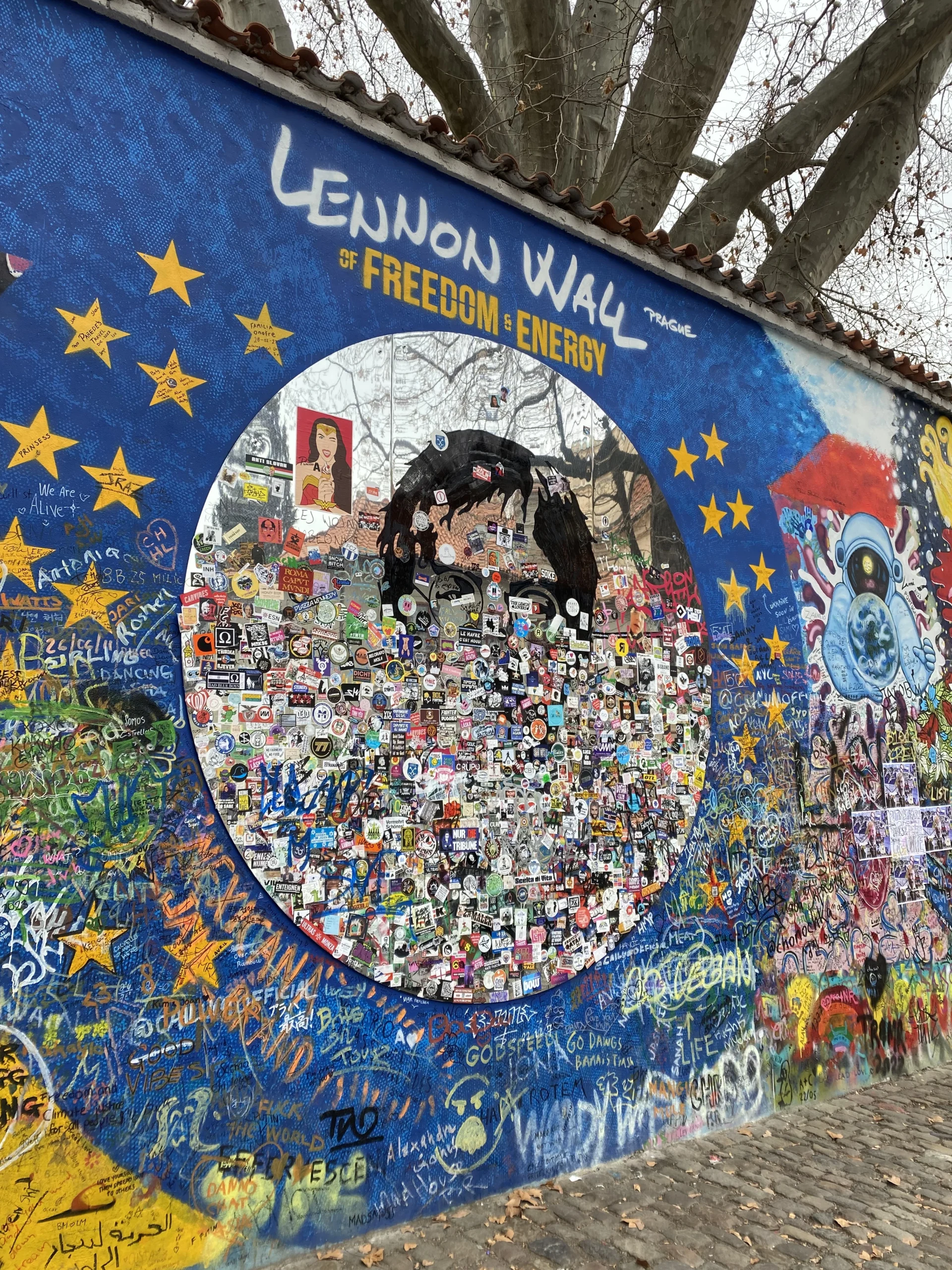 John Lennon Wall in Praag