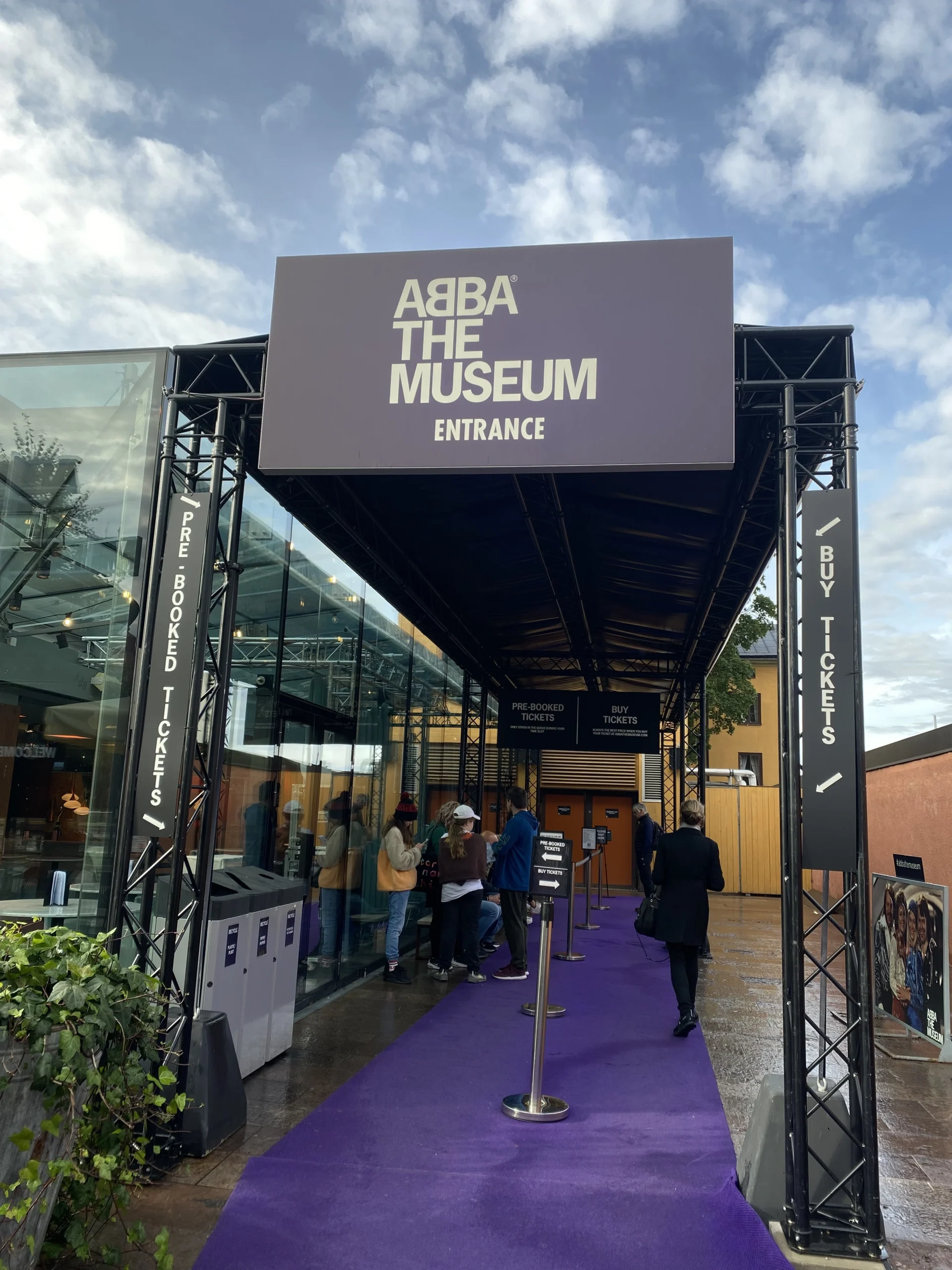 Voorkant ABBA museum
