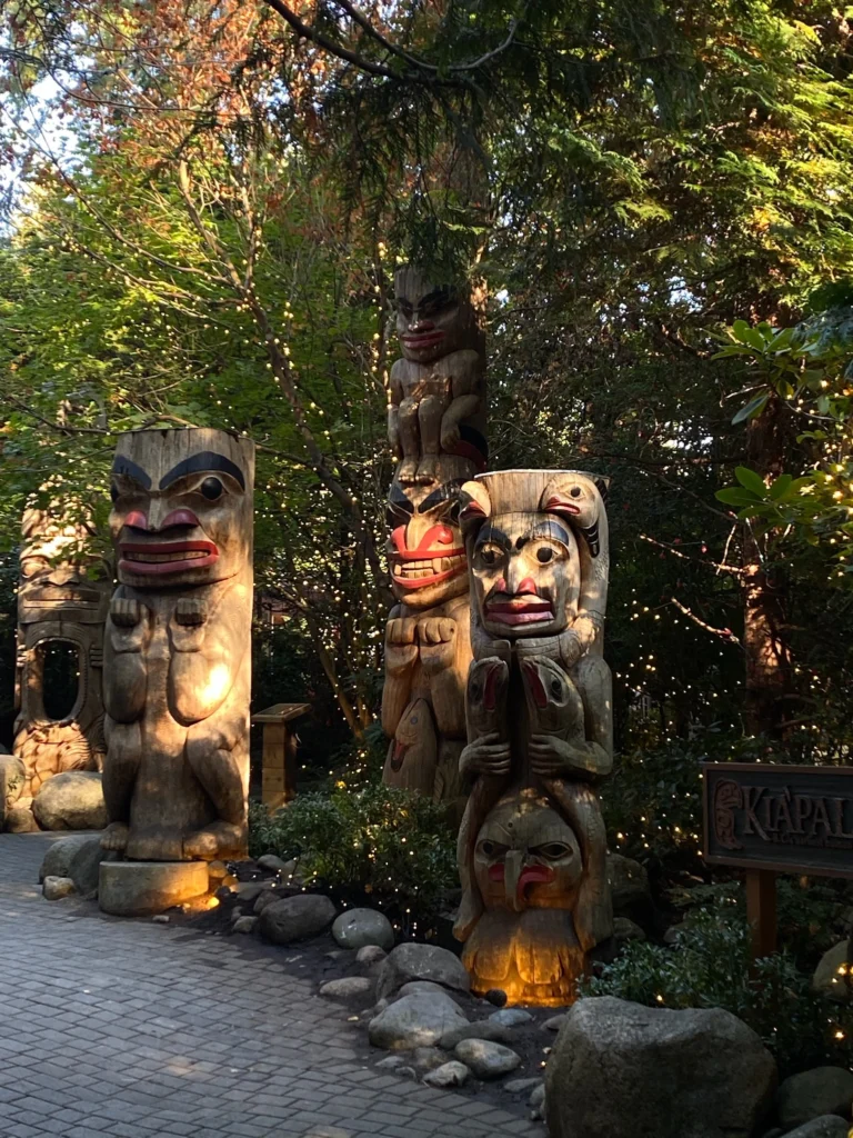 Totem palen Capilano Suspension Bridge Park