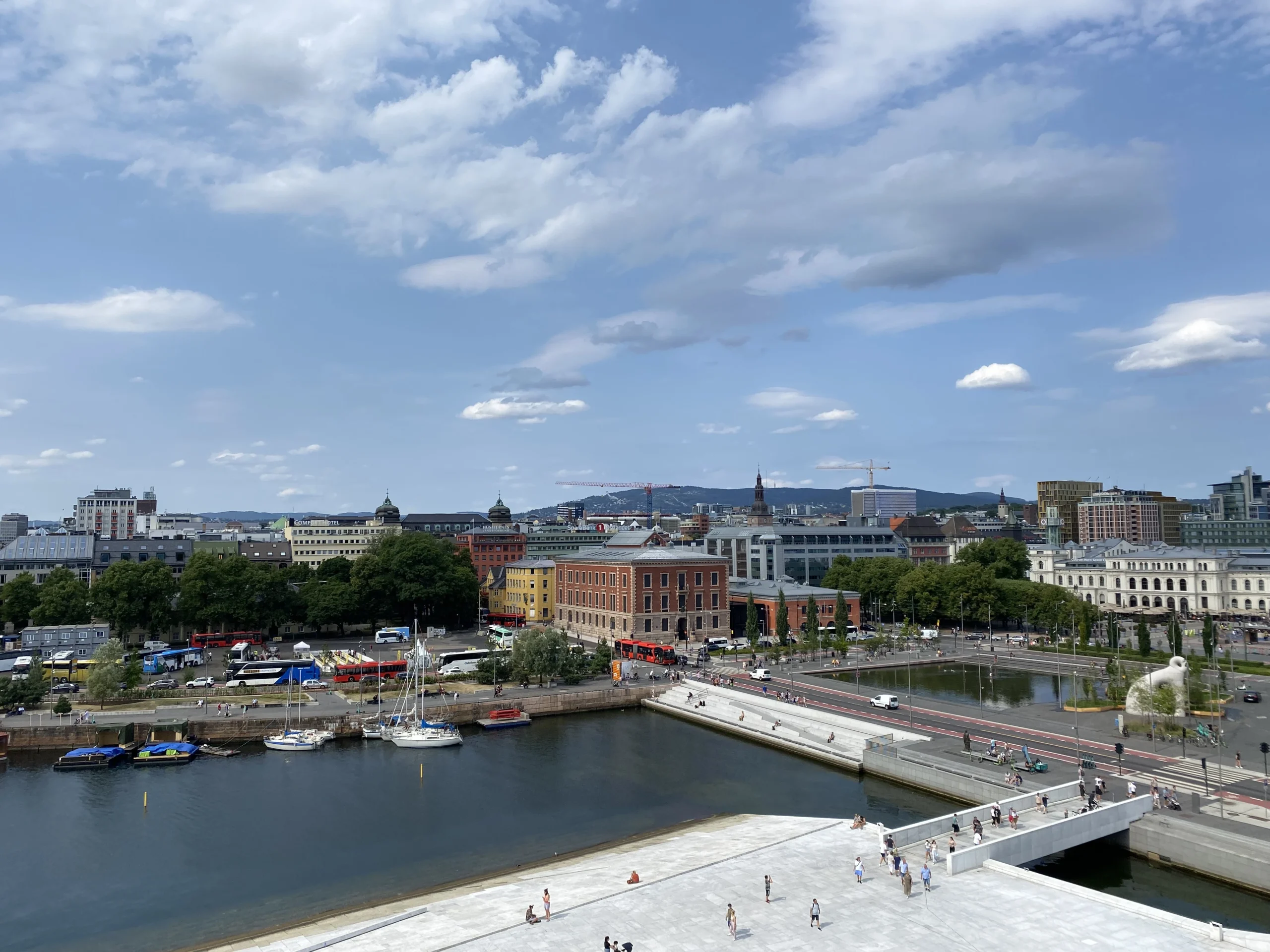 Uitzicht Oslo van Operahus