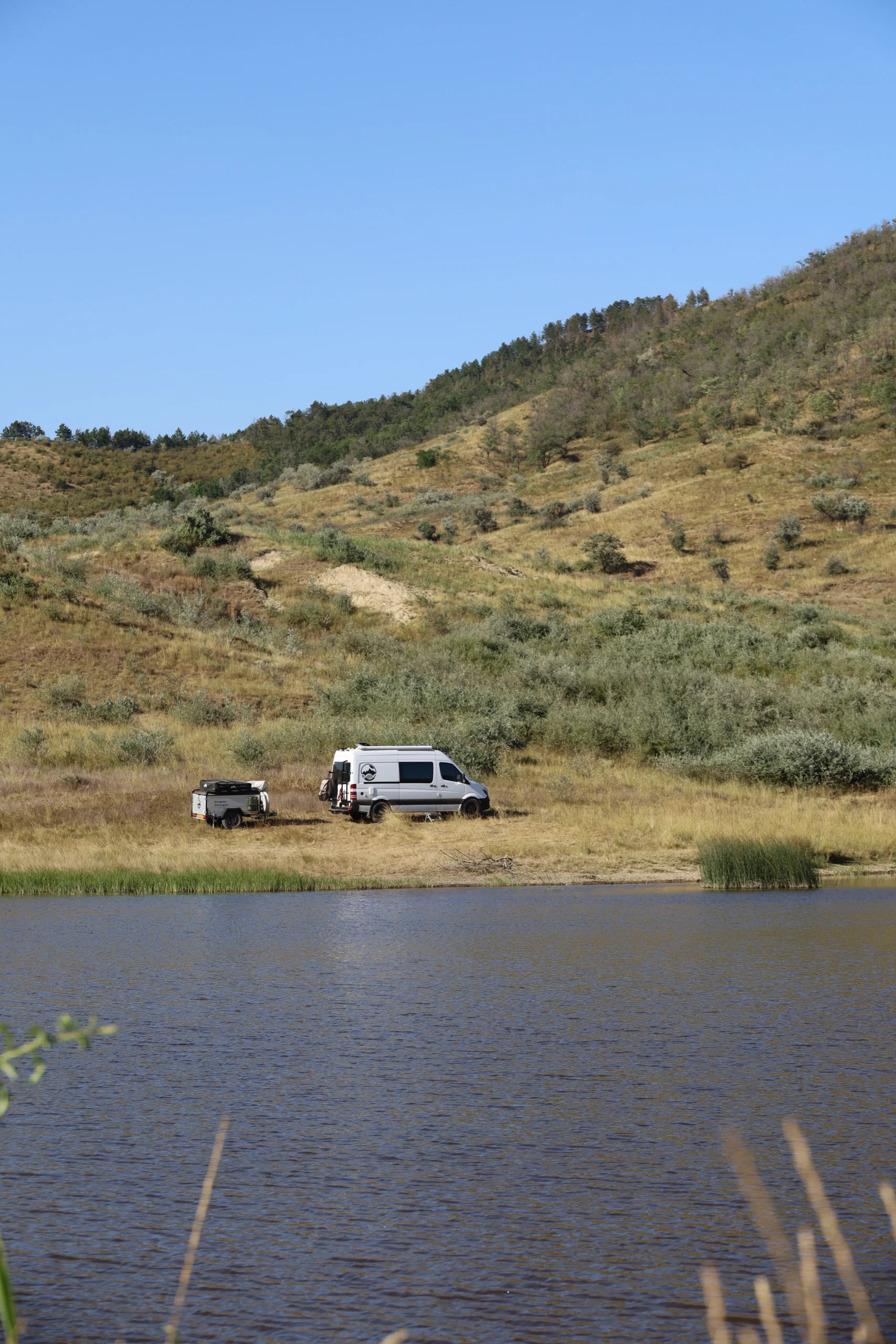 Kampeerplek bij moddervulkanen roemenie